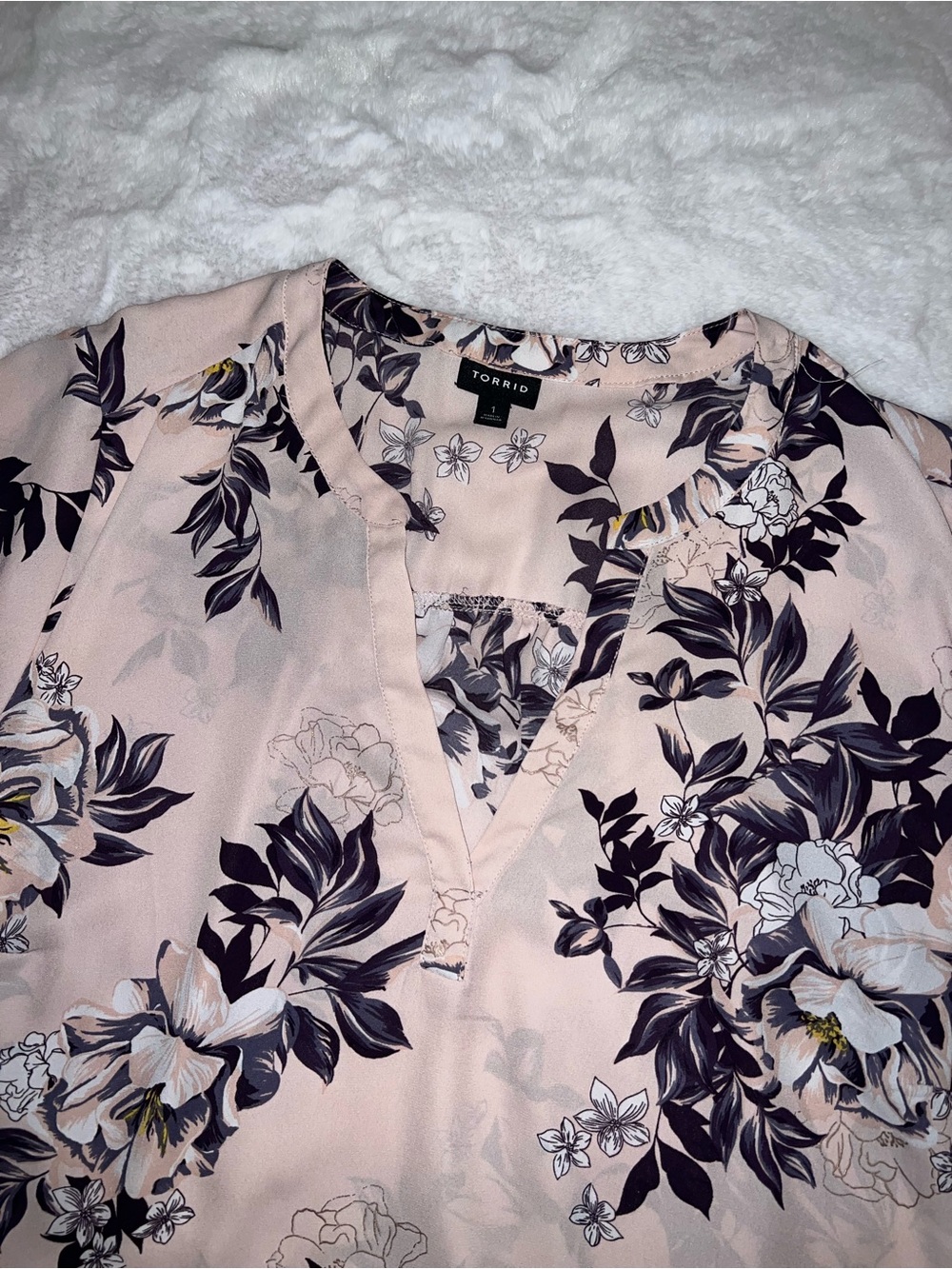 torrid Blush Pink Floral V-Neck